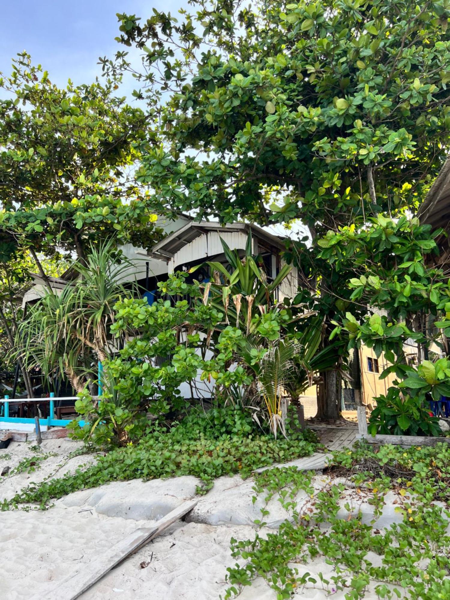 Ohlala Guesthouse Perhentian Islands Exteriör bild